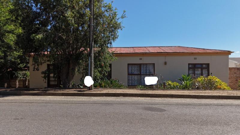 4 Bedroom Property for Sale in Albertinia Western Cape